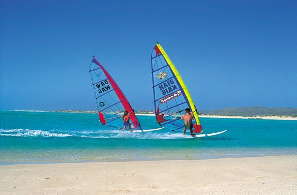 Geraldton Holiday Unit With Free Streaming エクステリア 写真